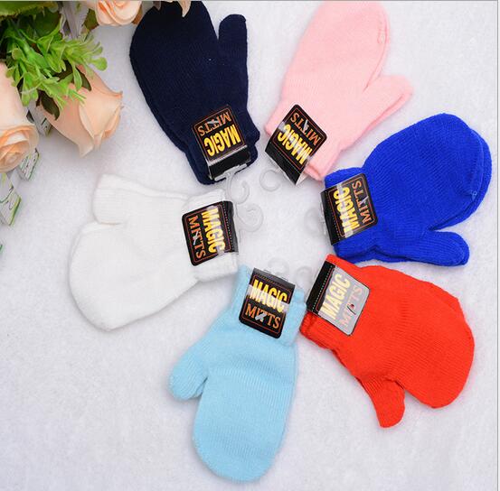 Wholesale good quality pure color knitted baby glove mittens