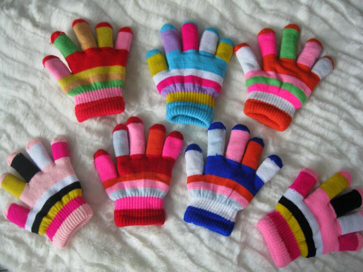 Wholesale rainbow shape colorful warm glove