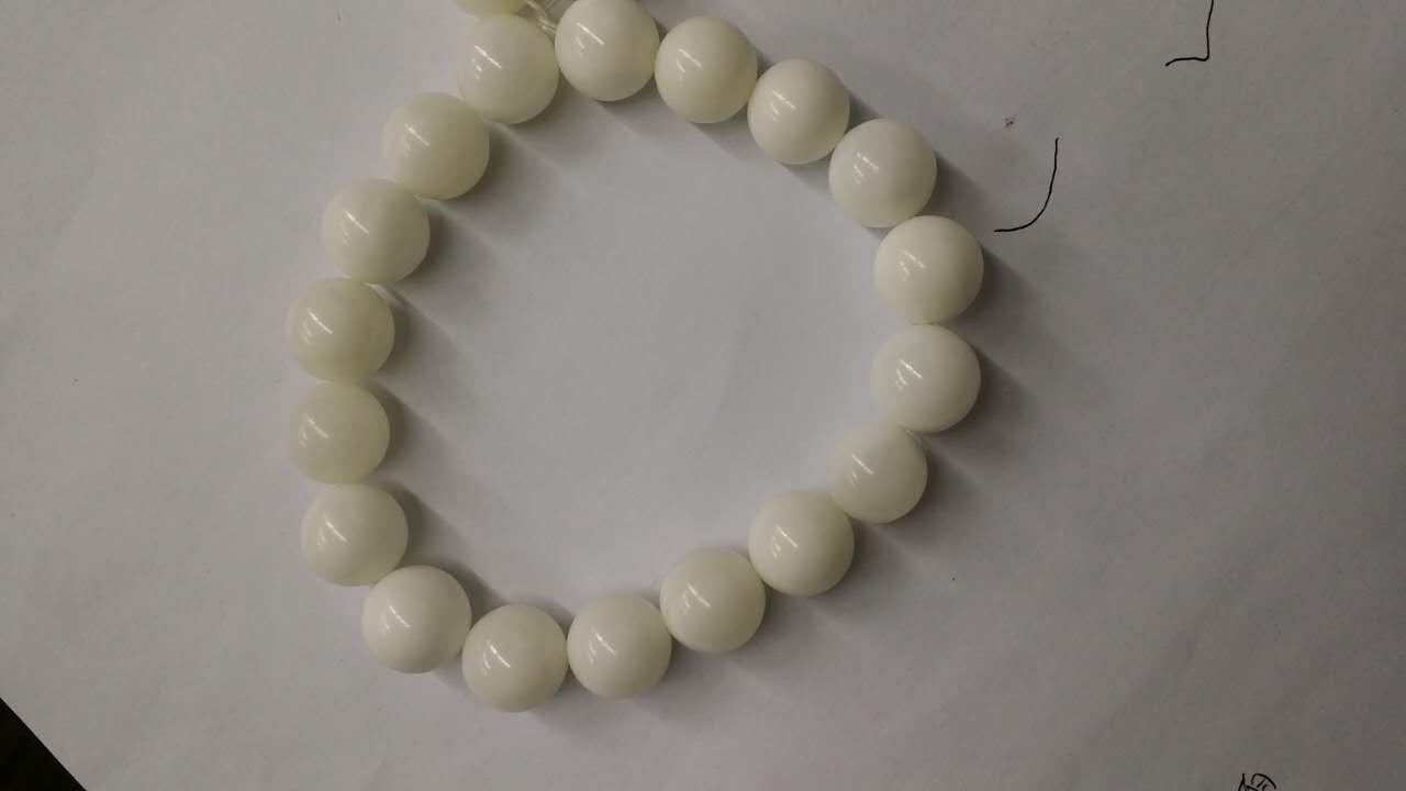 Wholesale white color tridacna stone man bracelet