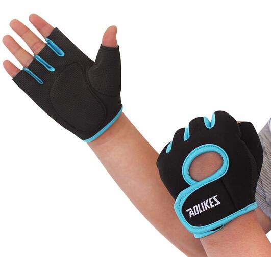 Half finger hands Protective neoprene sports training weight lifting gloves
