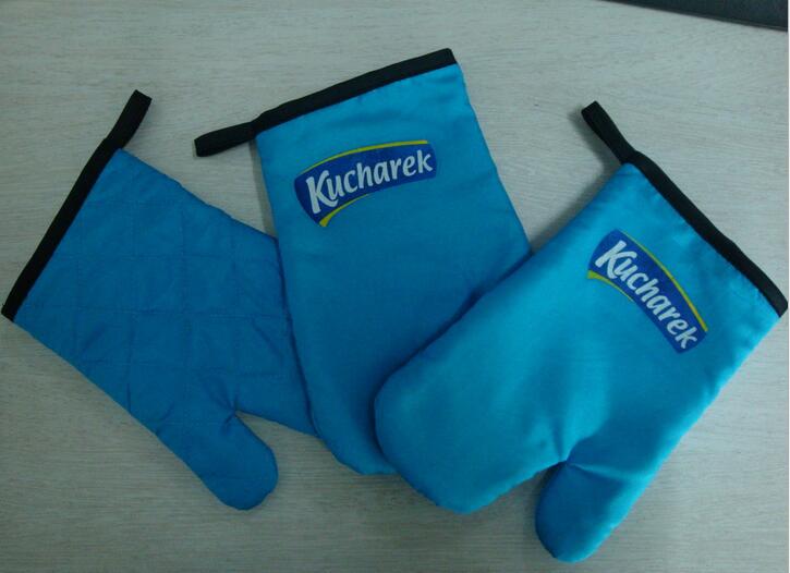 Wholesale promotional polyester cotton microwave oven glove
