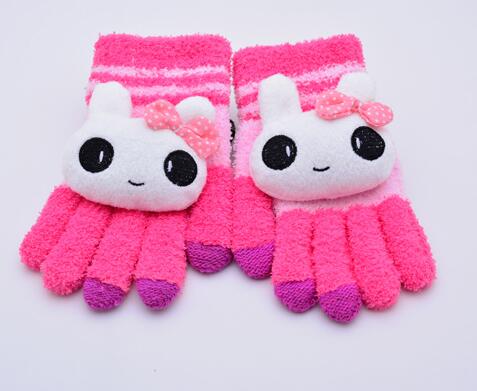 Wholesale hello kittly shape pink color touch screen glove