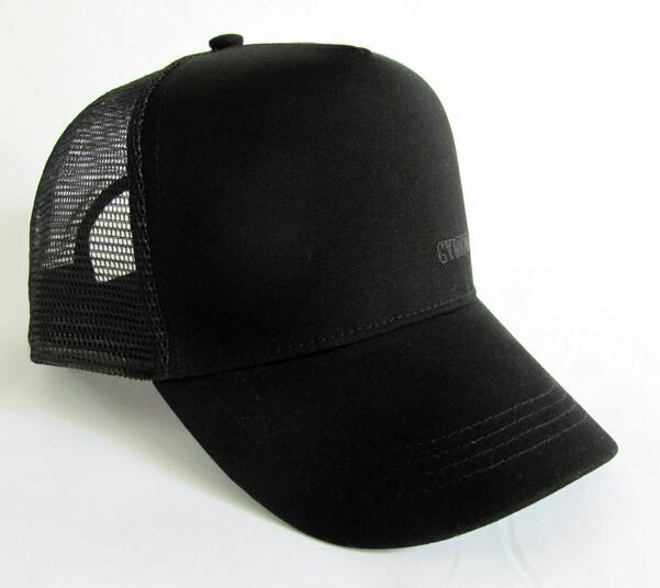 Wholesale black color customized logo baseball truckler cap with mesh back
