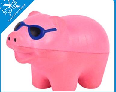 Wholesale pink color pig shape pu foam stress ball
