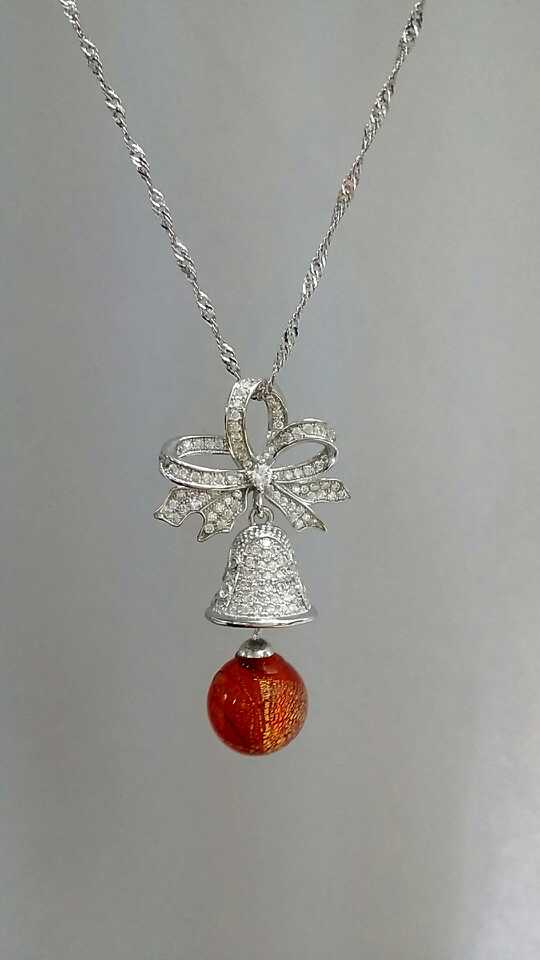 Wholesale orange red color snow flower and bell shape 925 silver essencial oil necklace