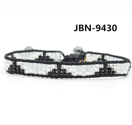 Wholesale black and white color bead wrap bracelet