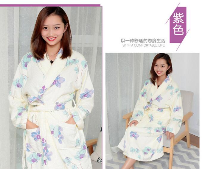 With flower design cotton luxury towel robe bathrobe for woman in home
