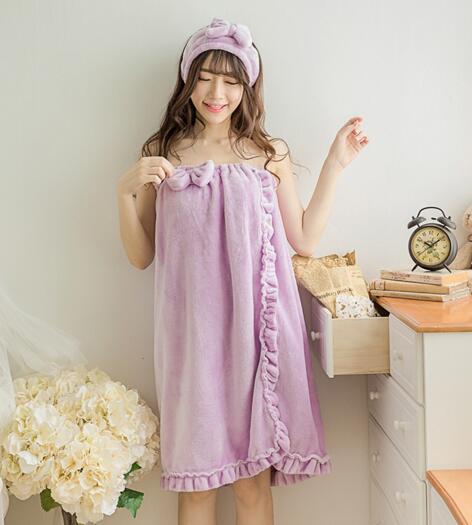 Good quality purple color flannel bathrobe dressing gowns with hoods for women