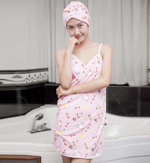 Wholesale with dot design microfiber bathrobe dressing robe with hoods for women