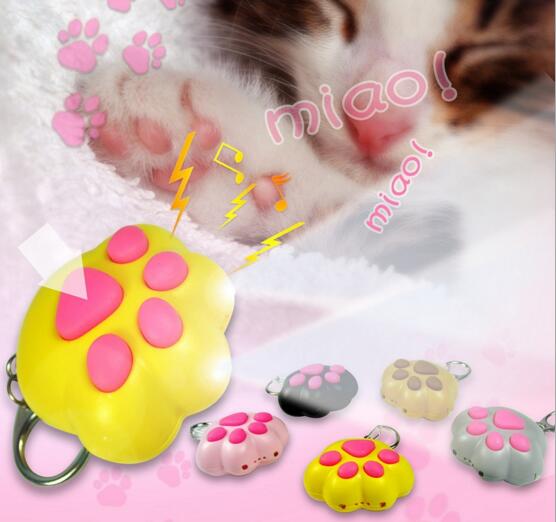 Promotional Cat-pad shape with sound and led keychain