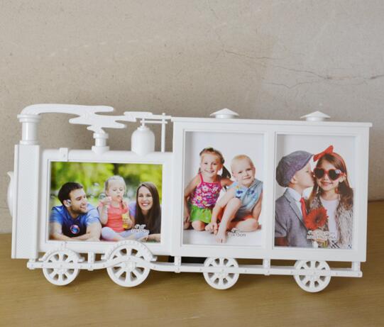 Promotional train shape 3pcs family photo frame
