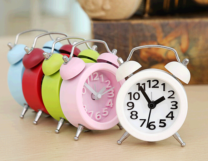 Promotional round shape metal alarm clock for desk