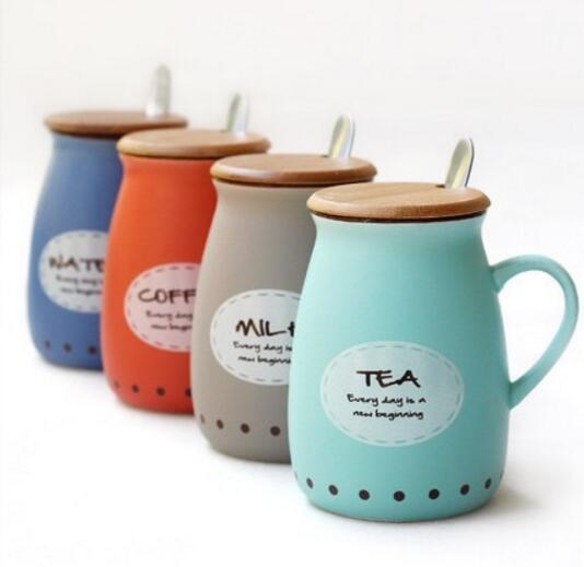 Promotional high quailty with wood lid ceramic mug with spoon
