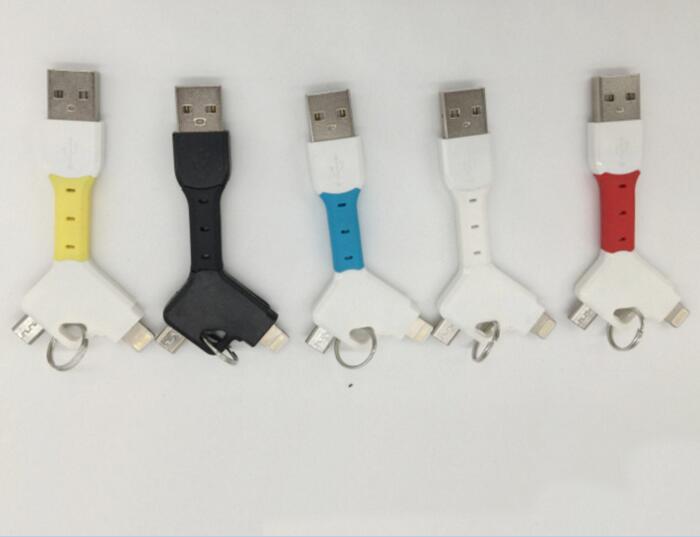 Promotional cheap style 2 in 1 usb charger cable keychain