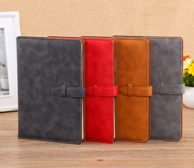 Wholesale high quality a5 size customize logo pu notebook with strap