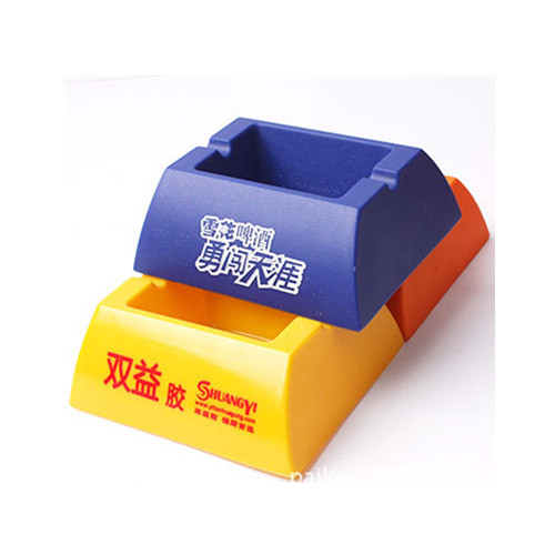 Innovate plastic cigarette ashtray, customized cigarette ashtray