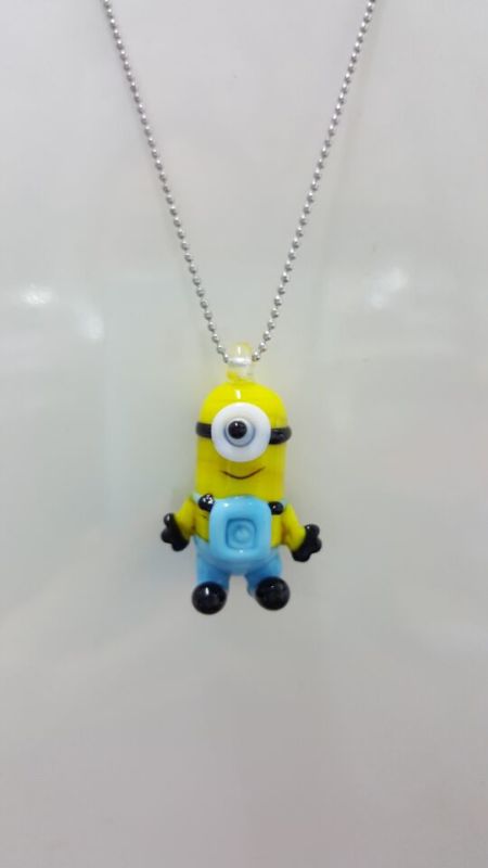 Minion shape essential oil pendant necklace