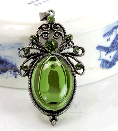 Crown shape essential oil necklace diffusers,essential oil aromatherapy necklace