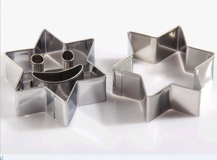 Promotional cheap style smile shape and star shape stainless steel cake moulds, cake baking pans
