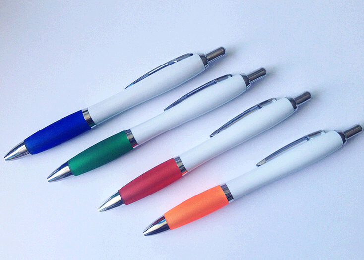 Wholesale promotional white color plastic ballpoint pen