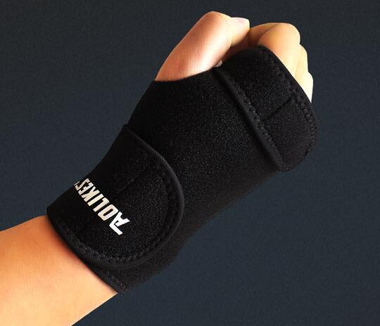Wholesale protective adjustable wristband, bicycle glove, weightlifting glove