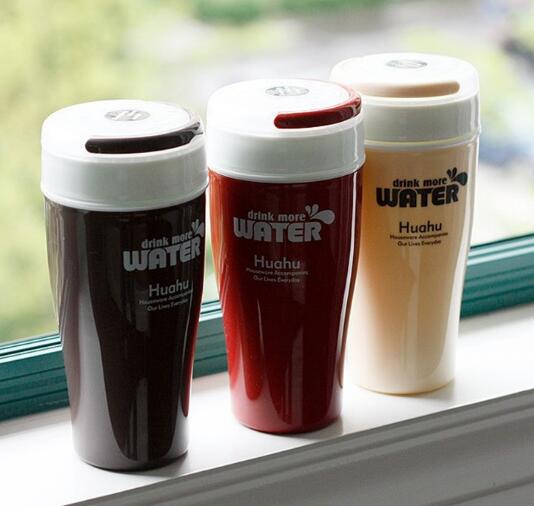 Wholesale with handle and strainer plastic cup
