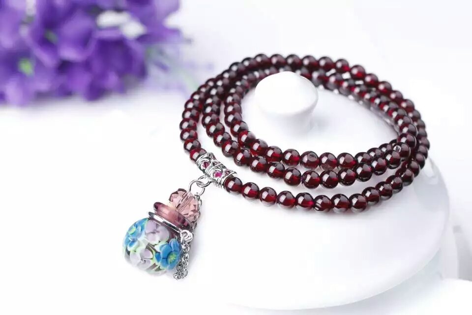 Wholesale 3 circle carbuncle essencial oil diffuser bracelet for woman