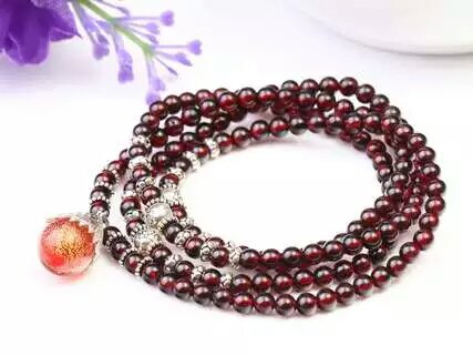 Wholesale 3 circle carbuncle bracelet with essencial oil bottle