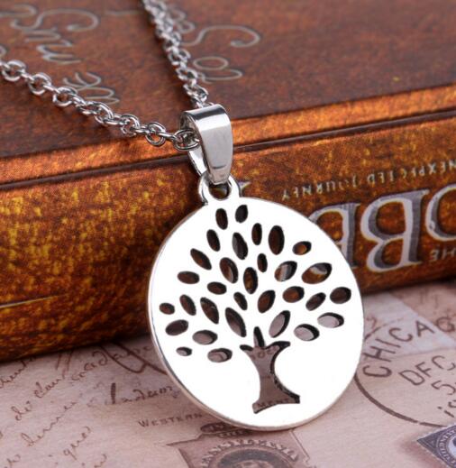 Wholesale tree logo on round pendant necklace