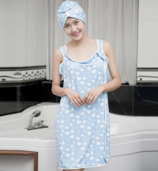 Wholesale green color with dot design microfiber bathrobe dressing gown with hood for women