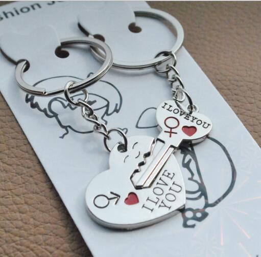Wholesale heart and key set zinc alloy metal keychain