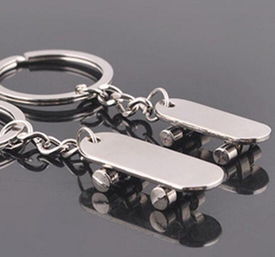 Wholesale good qulaity skateboard shape metal keychain